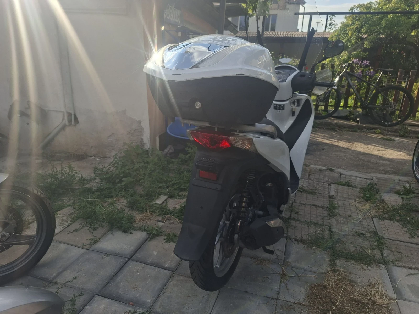 Honda Sh Уникално запазен 150i 2015г.ABS старт стоп система - изображение 4