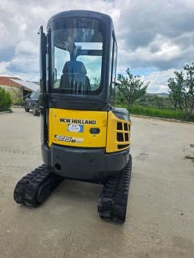 Багер New Holland, снимка 1