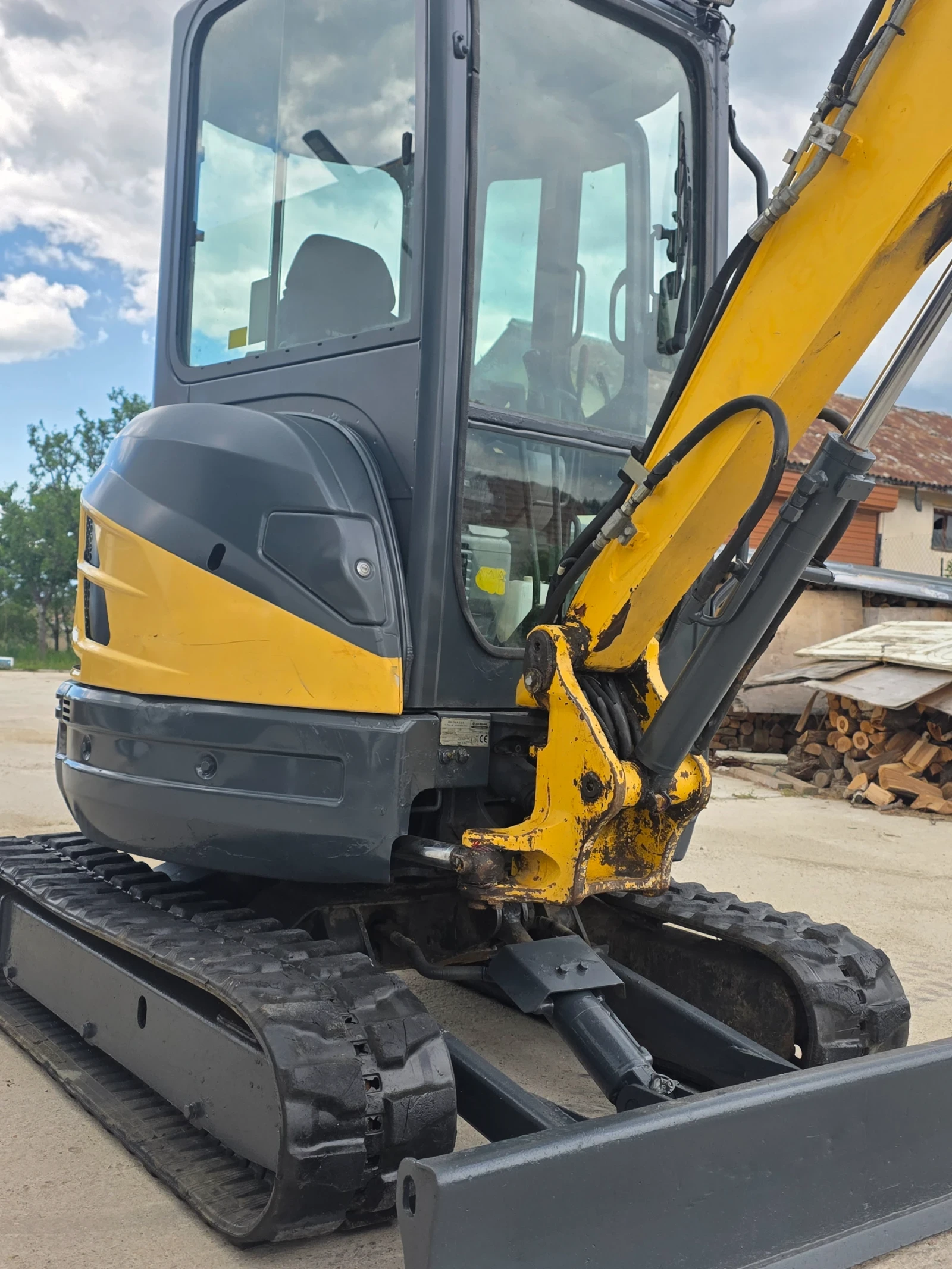 Багер New Holland, снимка 3 - Индустриална техника - 56382764