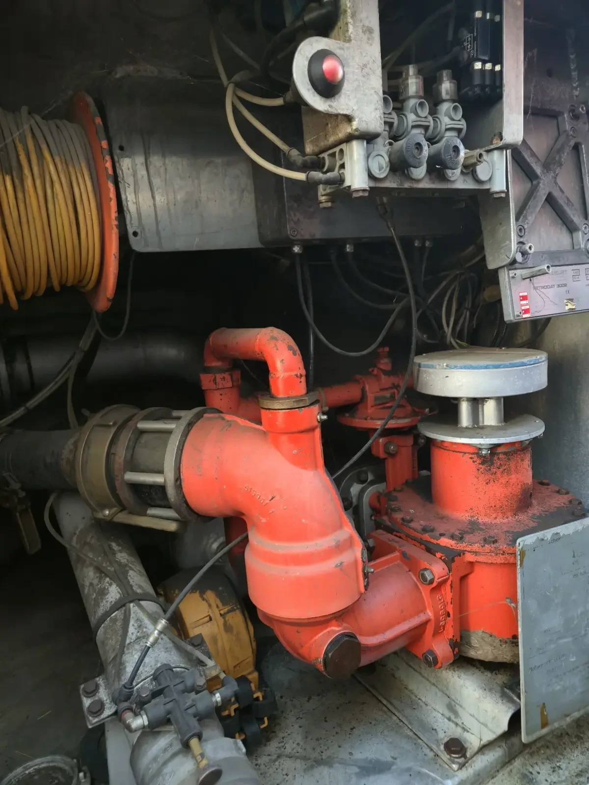 Полуремарке Schwarzmuller, снимка 7 - Ремаркета - 53901056