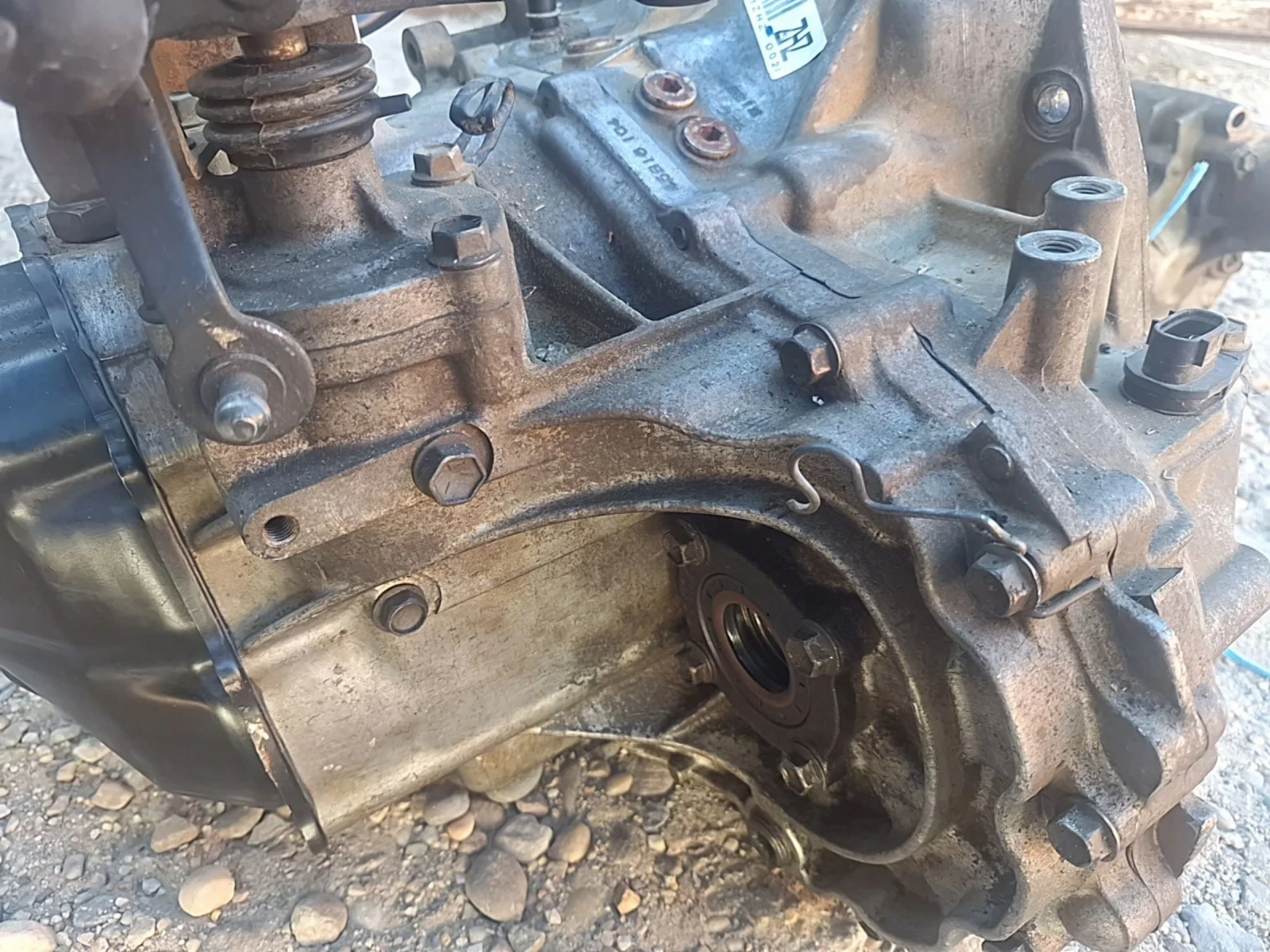     1.3 44 90. 2006 | Mobile.bg   4