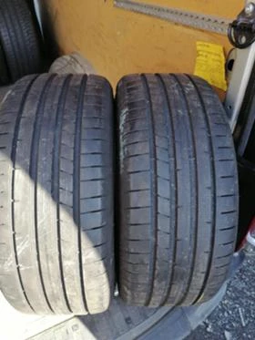 Гуми Зимни 225/40R18, снимка 1