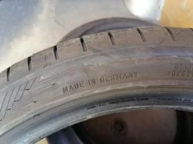 Гуми Зимни 225/40R18, снимка 8