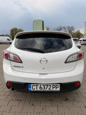 Mazda 3 1.6   6 скорости, снимка 4