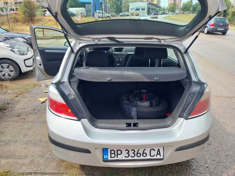 Opel Astra, снимка 3 - Автомобили и джипове - 47152155