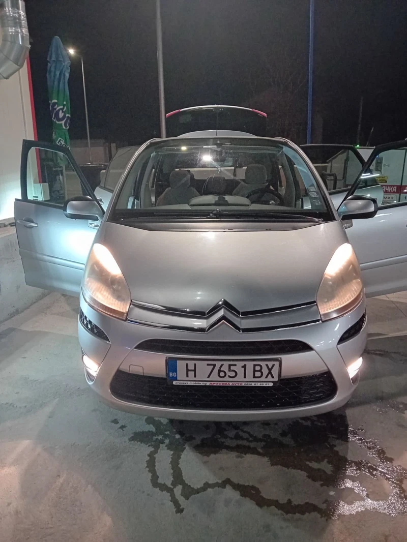 Citroen C4 Picasso, снимка 6 - Автомобили и джипове - 48480663