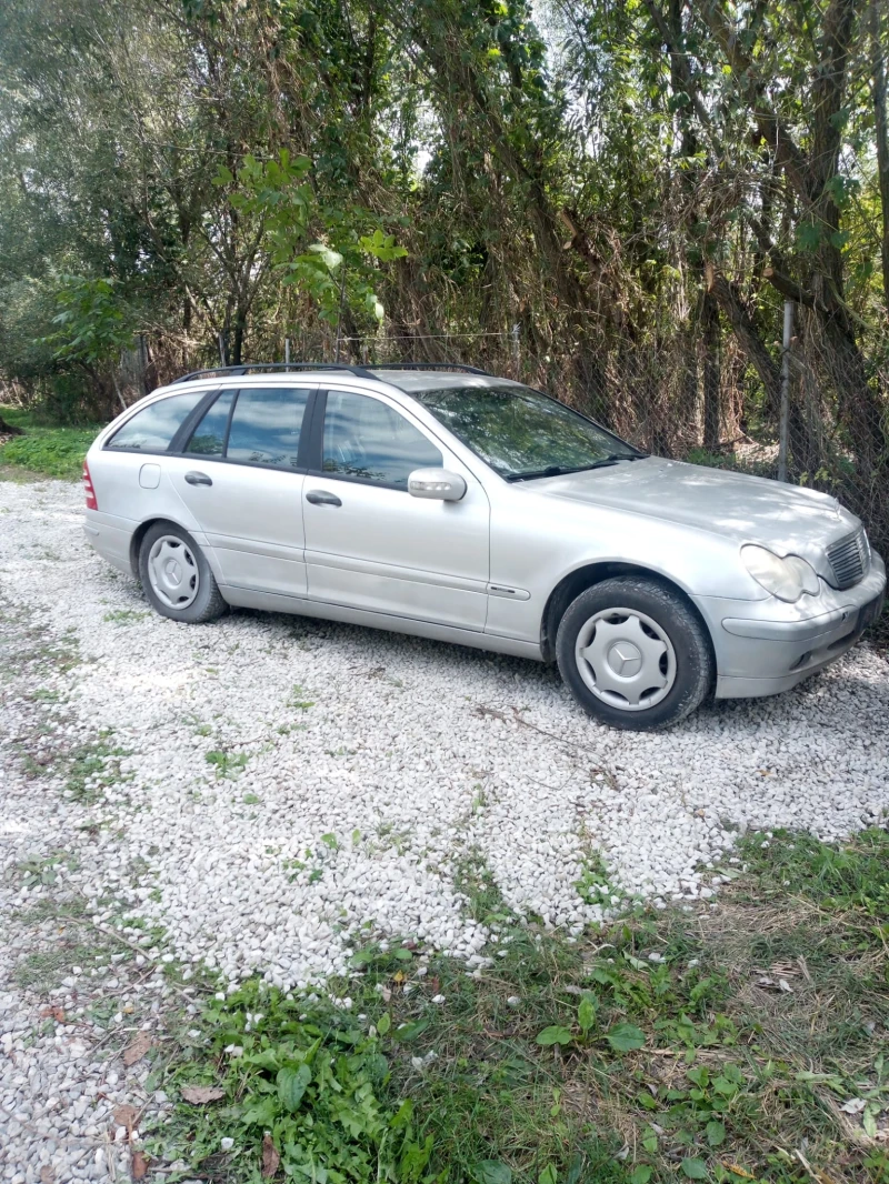 Mercedes-Benz C 200, снимка 3 - Автомобили и джипове - 47908278