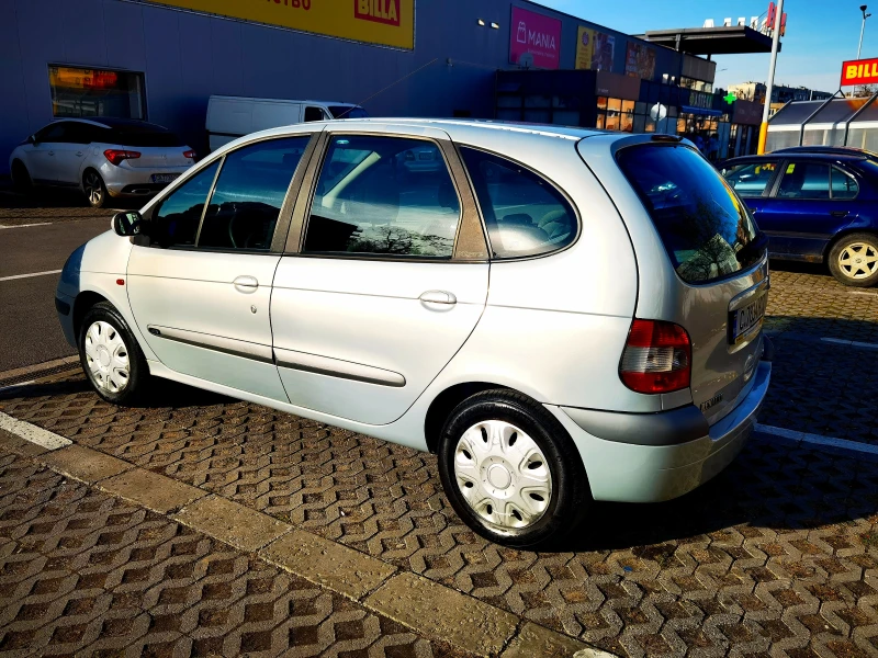 Renault Scenic, снимка 4 - Автомобили и джипове - 48034983