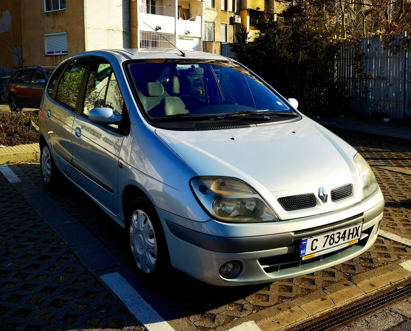 Renault Scenic, снимка 2 - Автомобили и джипове - 48034983