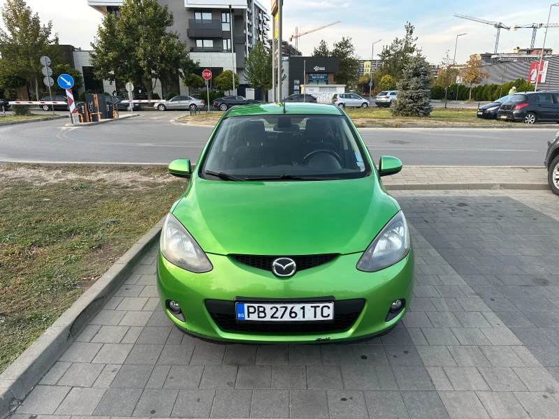 Mazda 2, снимка 2 - Автомобили и джипове - 48067581