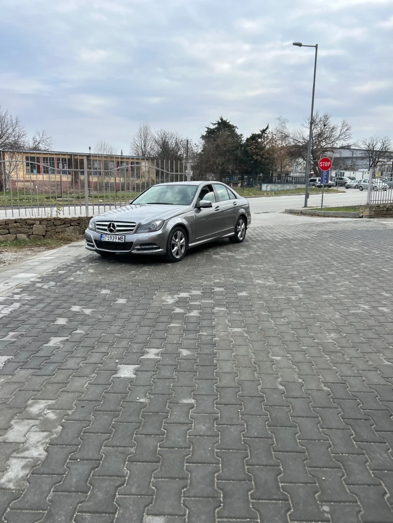 Mercedes-Benz 220 AMG, Avtomat, Navi , снимка 5 - Автомобили и джипове - 48216180