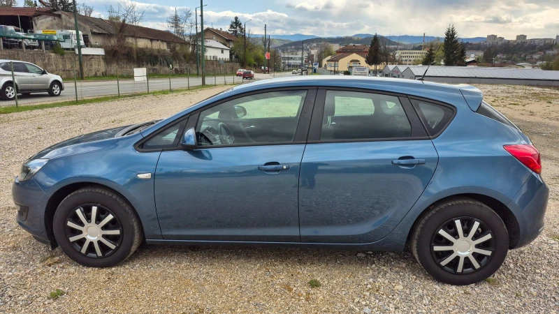 Opel Astra 1.4i-129000км FACELIFT Германия ОТЛИЧНА, снимка 5 - Автомобили и джипове - 48444994