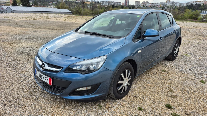 Opel Astra 1.4i-129000км FACELIFT Германия ОТЛИЧНА, снимка 3 - Автомобили и джипове - 48444994