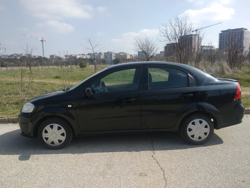 Chevrolet Aveo, снимка 5 - Автомобили и джипове - 49269169