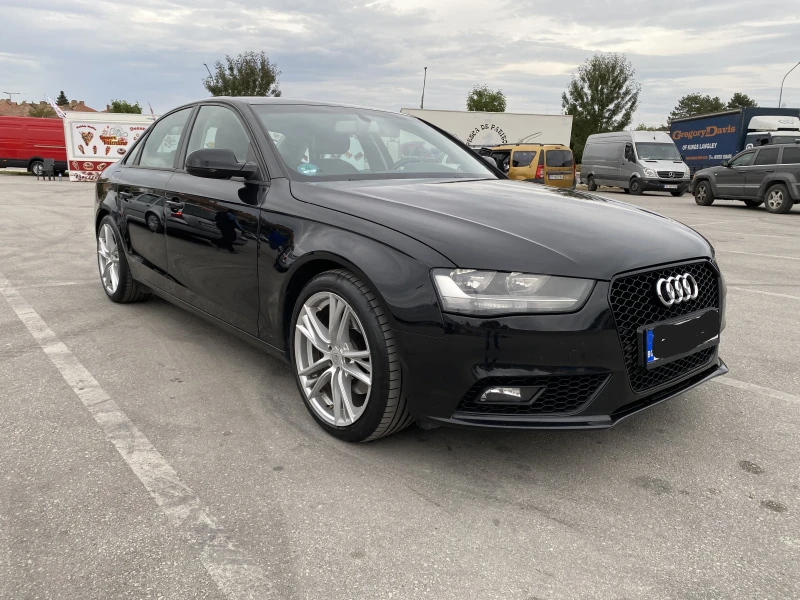 Audi A4, снимка 2 - Автомобили и джипове - 53025674