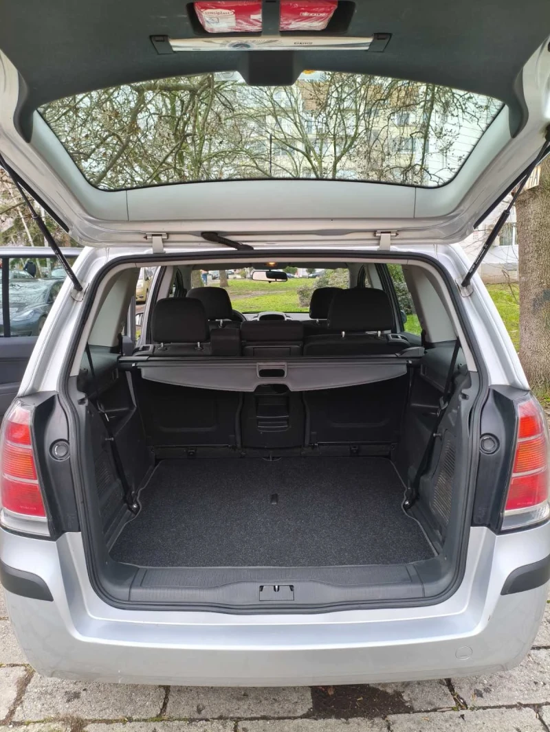 Opel Zafira B, снимка 7 - Автомобили и джипове - 53395166