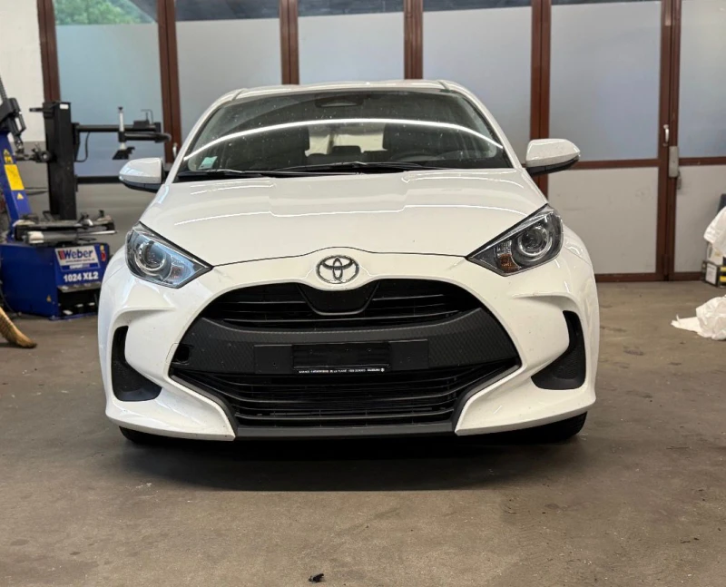 Toyota Yaris - 27500 лв. - 15690236 1