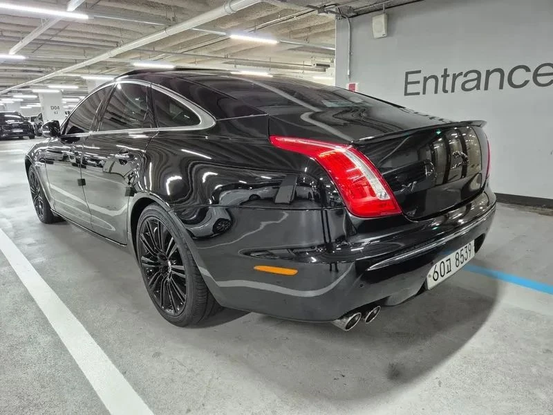 Jaguar Xj, снимка 2 - Автомобили и джипове - 56707025