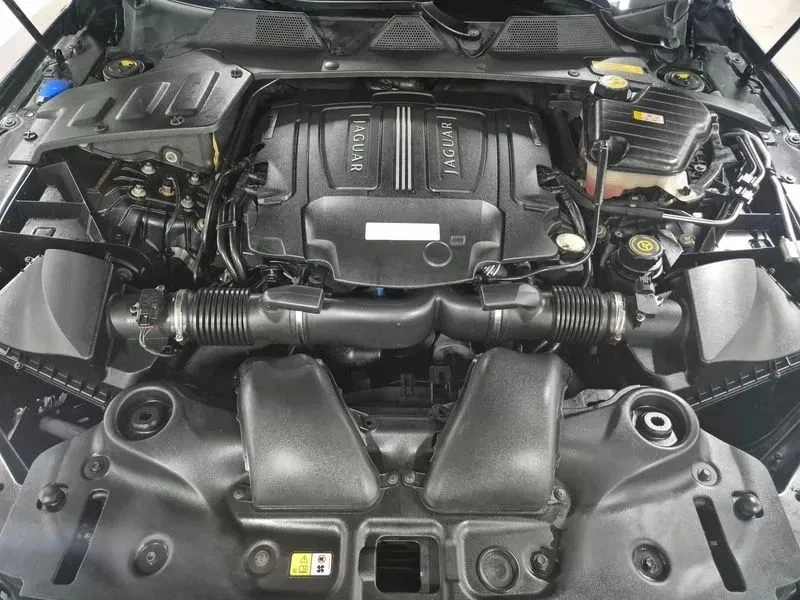 Jaguar Xj, снимка 5 - Автомобили и джипове - 56707025