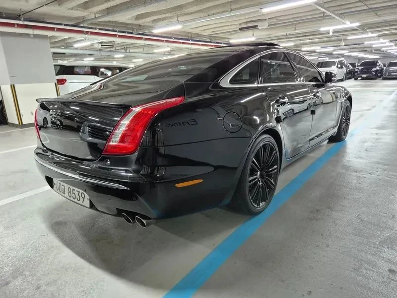 Jaguar Xj, снимка 11 - Автомобили и джипове - 56707025