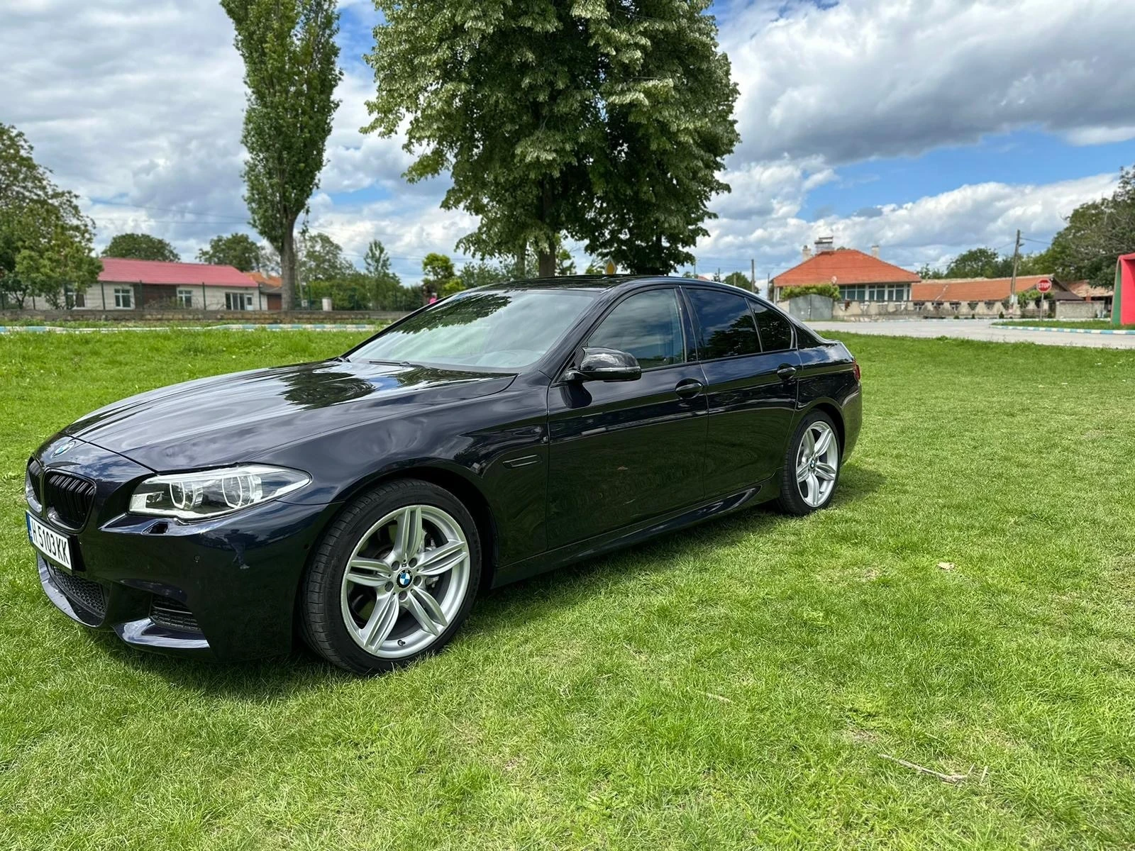 BMW 535 535xD M-Sport - изображение 7