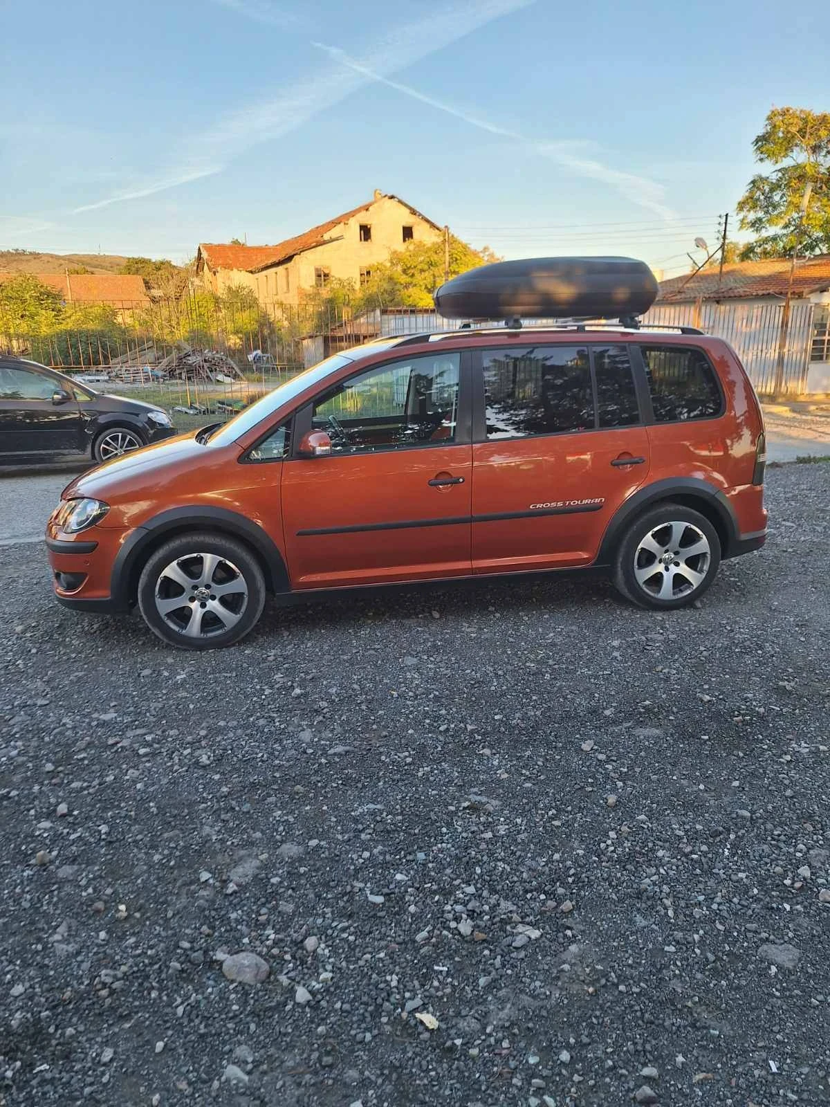 VW Touran Cross 2.0 TDI - 170hp - изображение 5