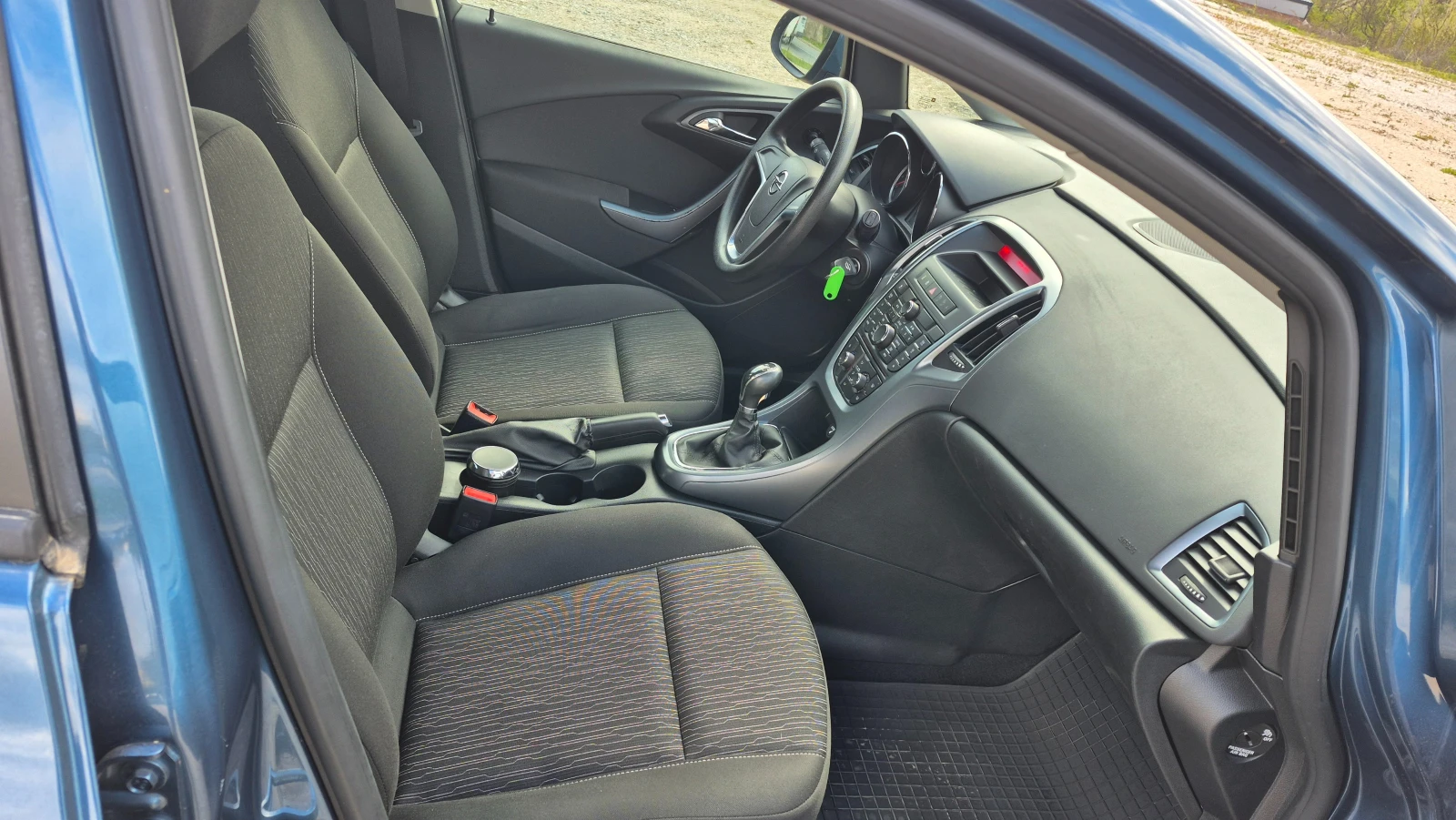 Opel Astra 1.4i-129000км Германия ОТЛИЧНА - изображение 10