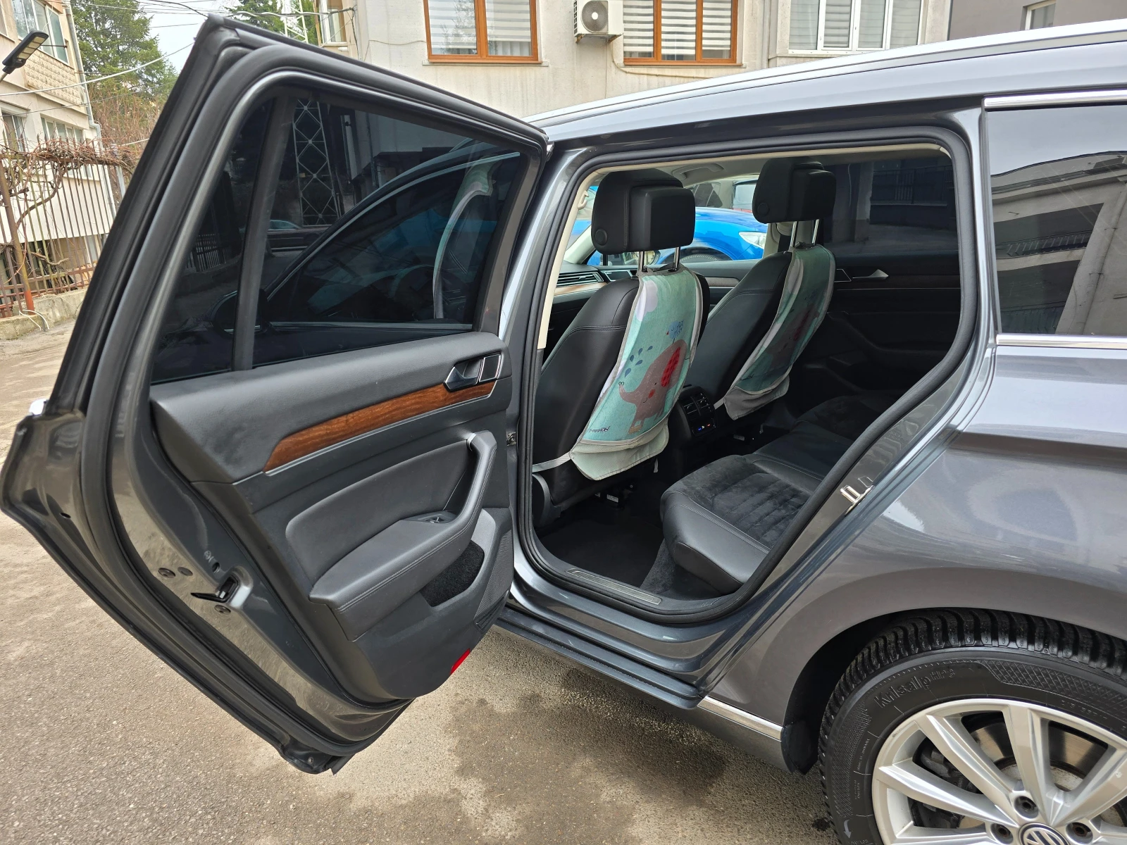 VW Passat Highline 4motion | Mobile.bg   17