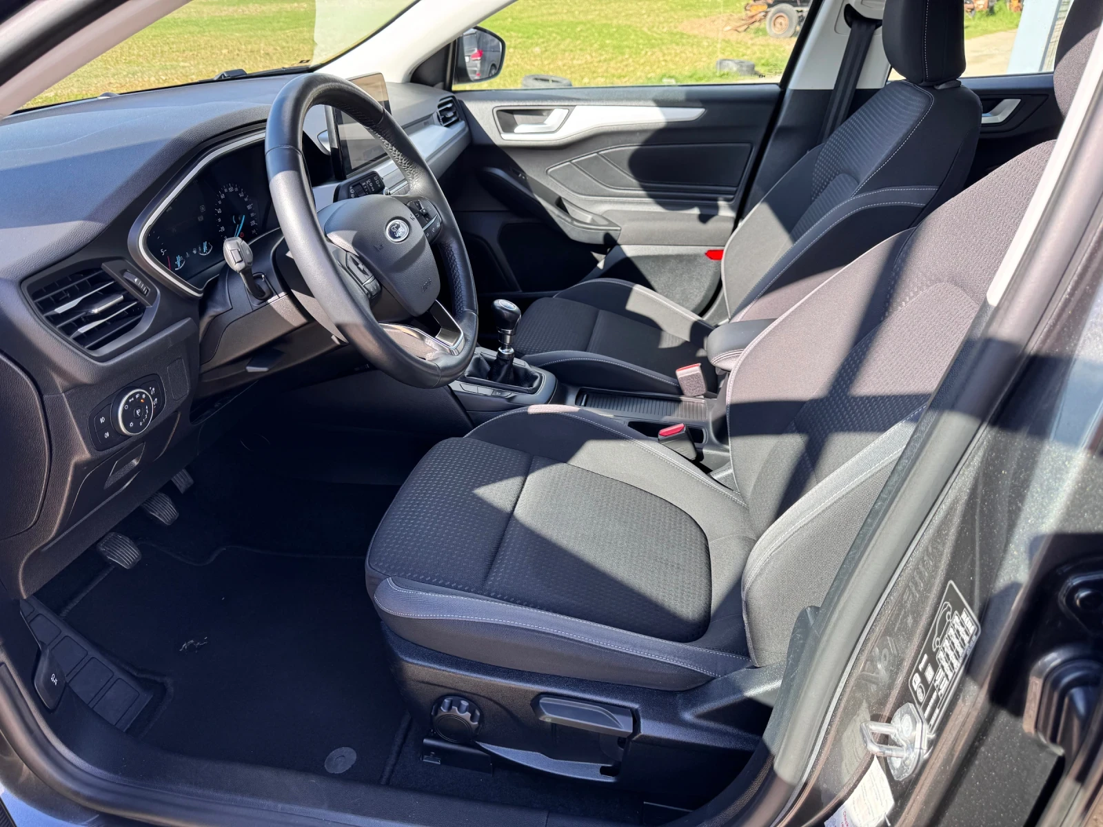 Ford Focus 1.5tdci business - изображение 9