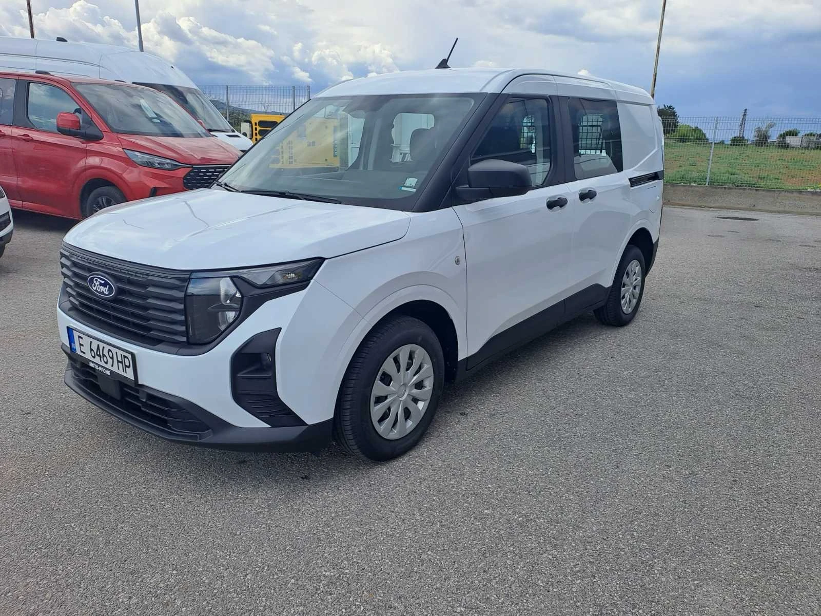 Ford Courier DCIV TREND - изображение 5