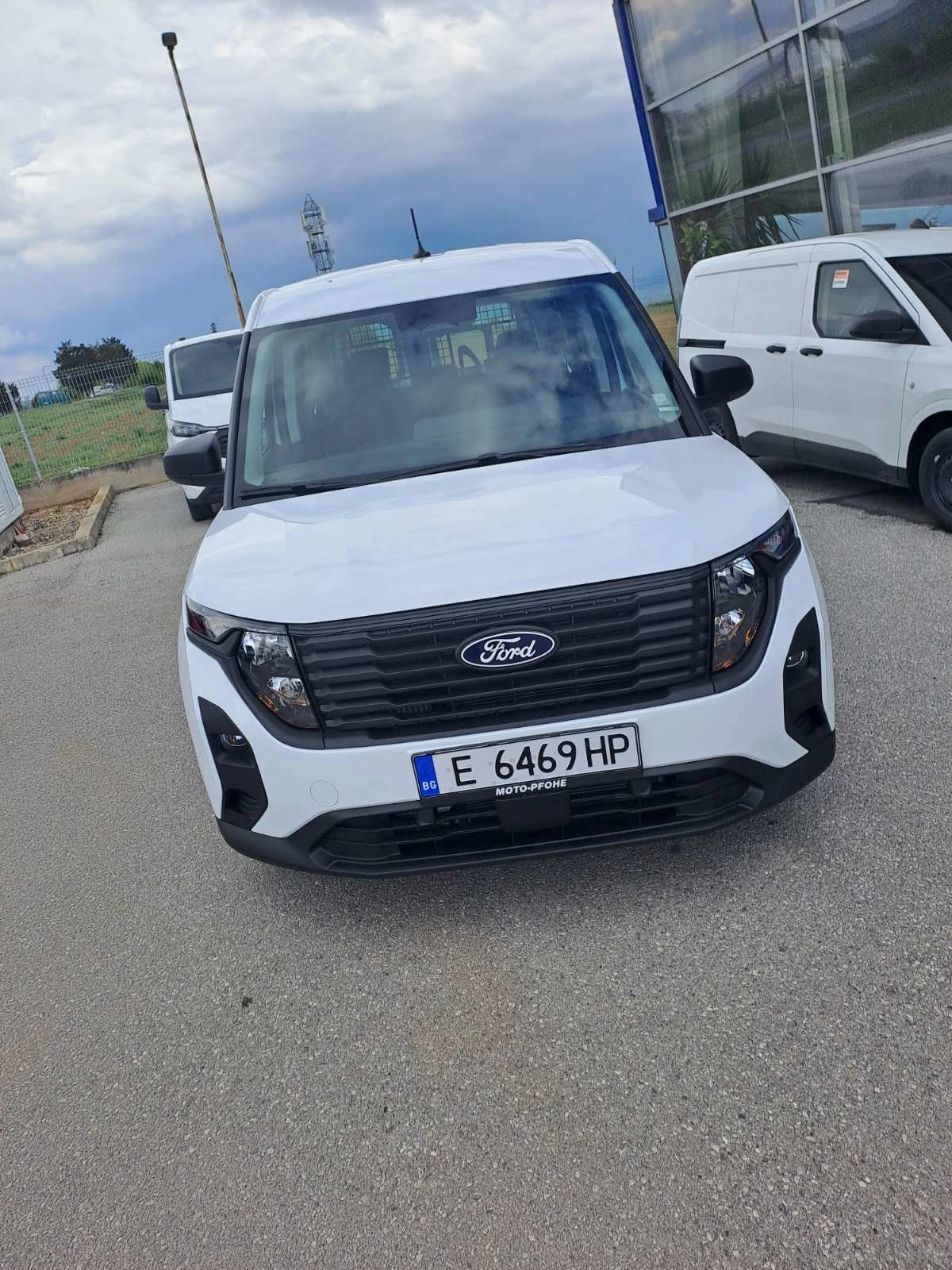 Ford Courier DCIV TREND - изображение 6