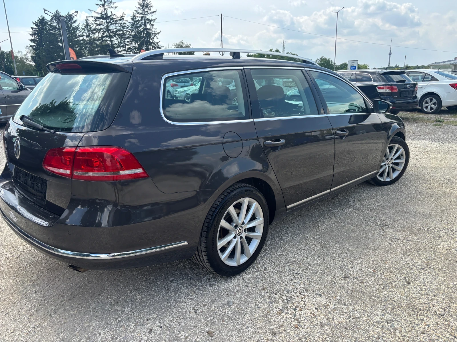 VW Passat 2011+ АВТОМАТ+ 4* 4+ HAI-LAIN+ НАВИ+ КОЖА - изображение 4