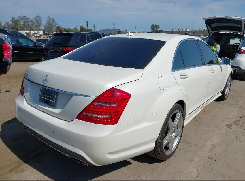 Mercedes-Benz S 550 АМГ-ПАКЕТ* ОБДУХВАНЕ* ПОДГРЕВИ* МАСАЖ* ШИБИДАХ - изображение 6
