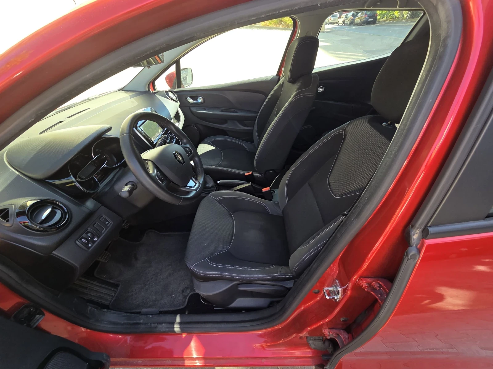 Renault Clio  - изображение 10