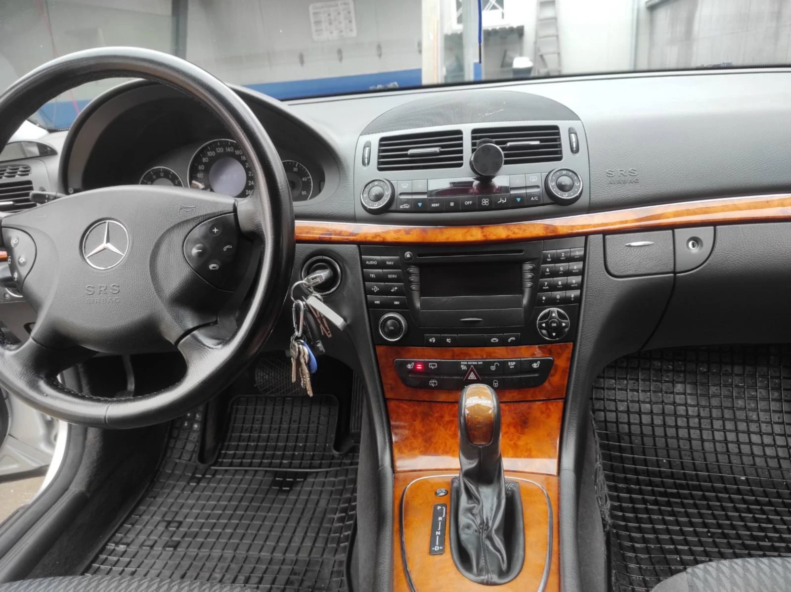 Mercedes-Benz E 220 �220 150 �.� ��� ���� ��������/2 �����/������� | Mobile.bg � ����������� 15