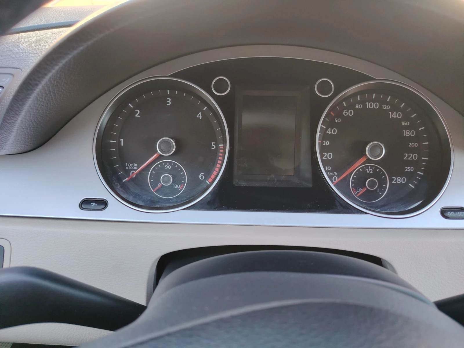 VW CC, снимка 8 - Автомобили и джипове - 53779597