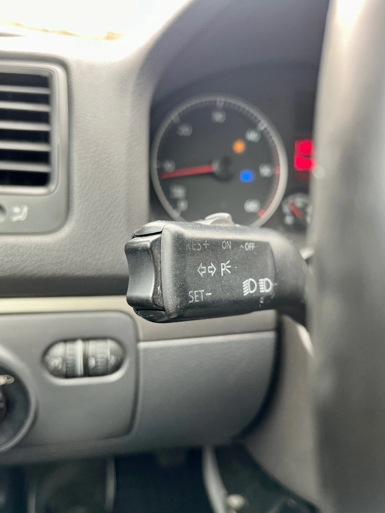 VW Golf 1.9TDI 105кс BKC * Темпомат , снимка 11 - Автомобили и джипове - 53894725