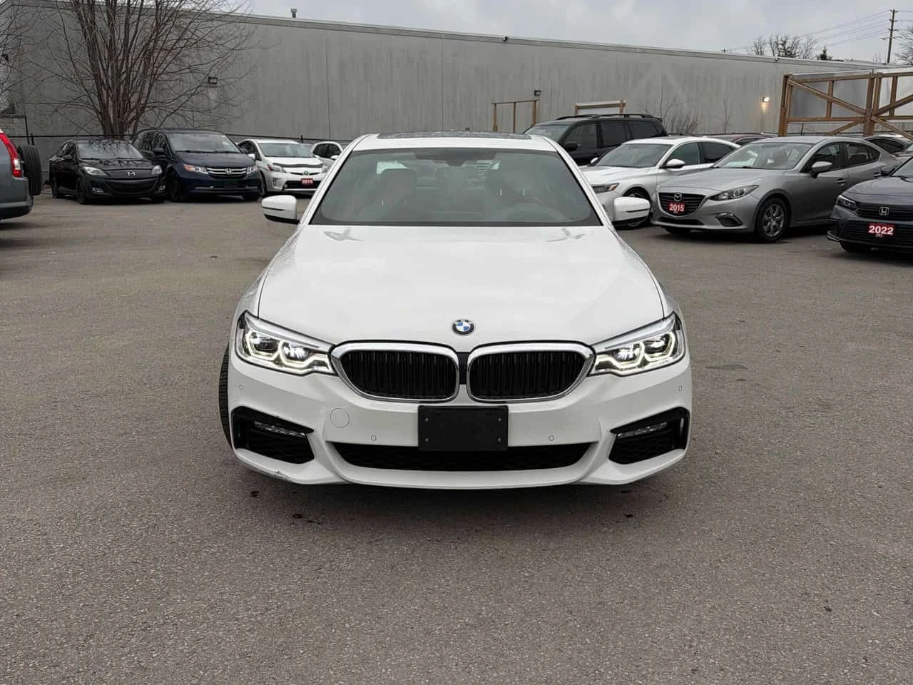 BMW 530 530i xDrive  CARFAX, снимка 6 - Автомобили и джипове - 54005962