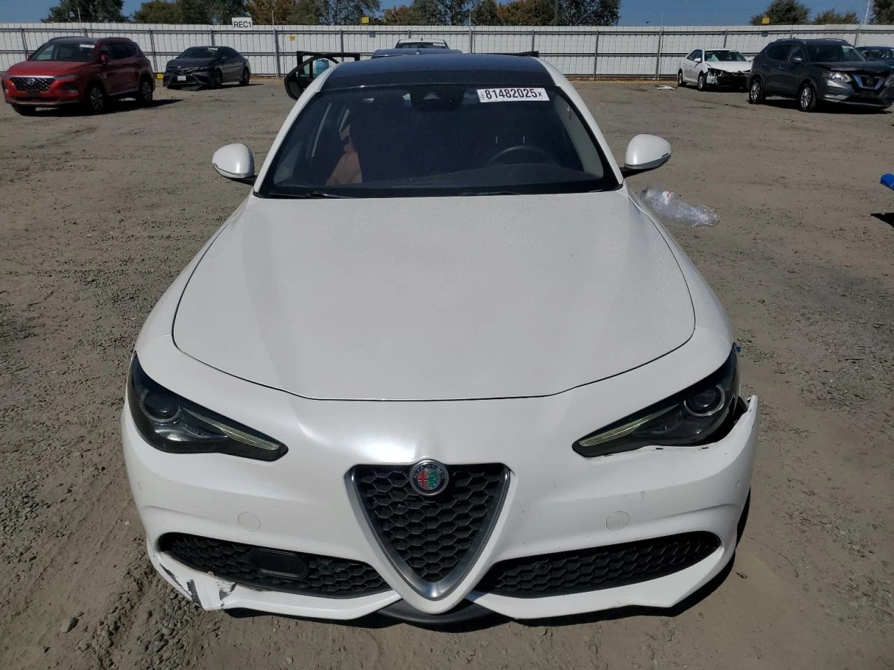 Alfa Romeo Giulia 2l Ti, снимка 5 - Автомобили и джипове - 54040531