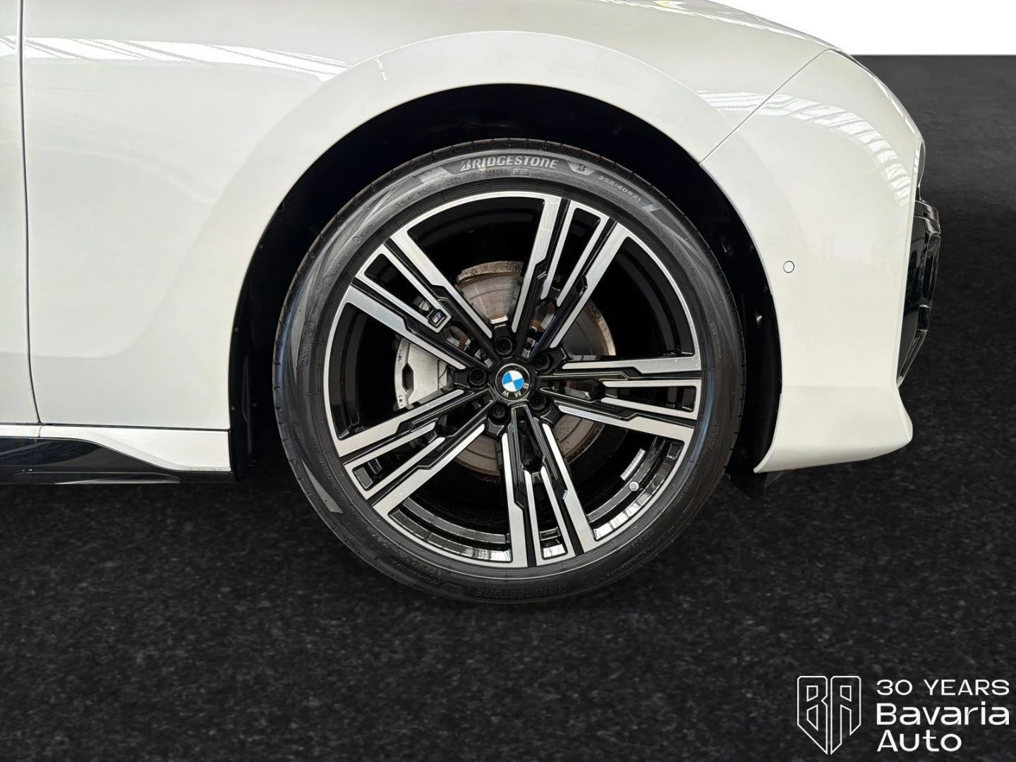 BMW 740 d xDrive M Sport Paket TV-Fond-Entertainment, снимка 6 - Автомобили и джипове - 54379811