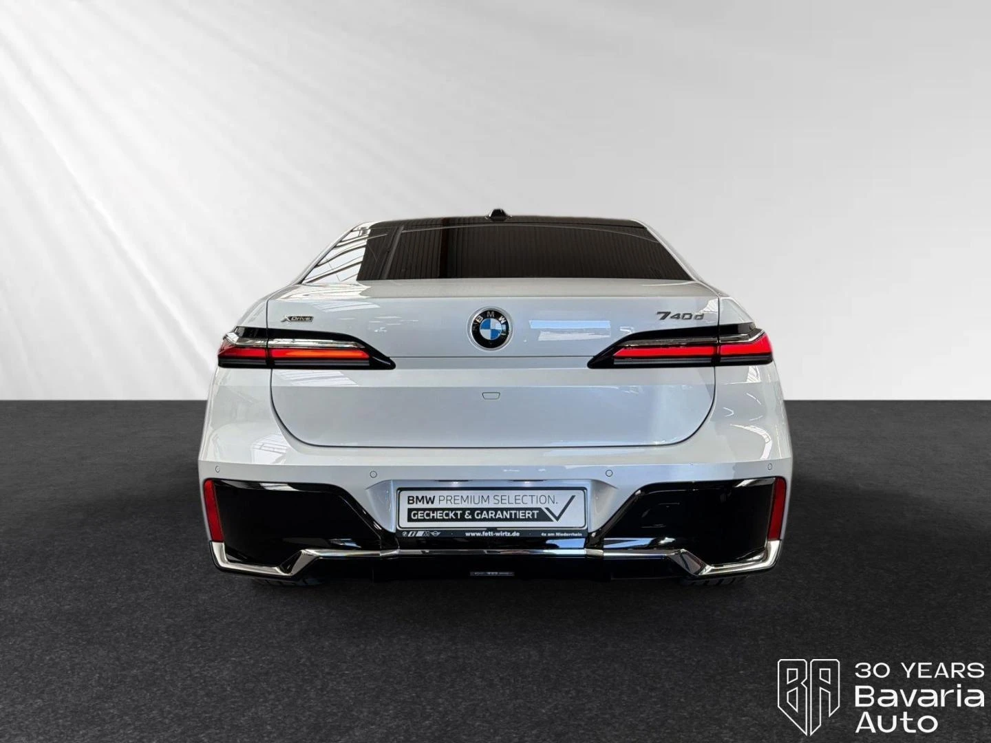 BMW 740 d xDrive M Sport Paket TV-Fond-Entertainment, снимка 4 - Автомобили и джипове - 54379811