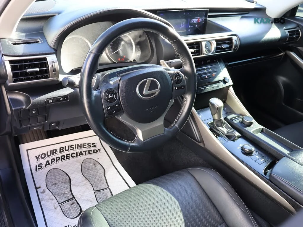Lexus IS АвтоКредит * (ЦЕНА ДО БГ), снимка 8 - Автомобили и джипове - 54602508
