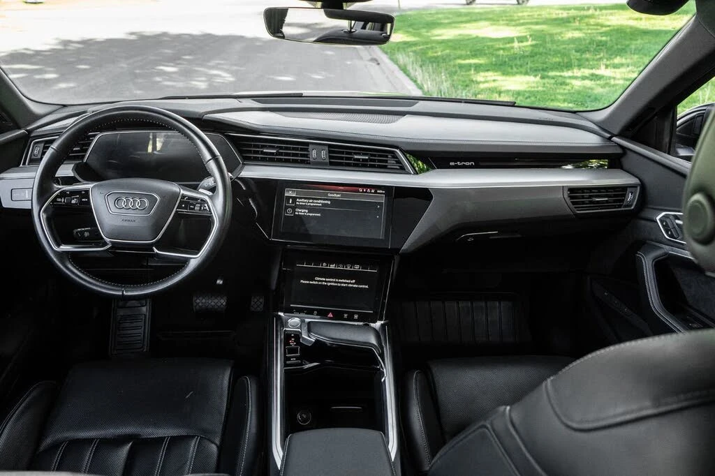 Audi E-Tron Technik quattro AWD, снимка 7 - Автомобили и джипове - 54754437