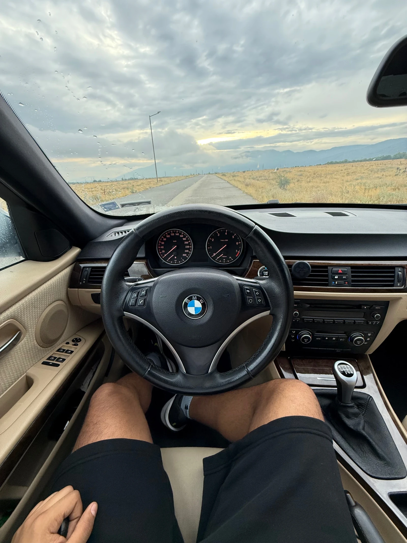 BMW 320, снимка 7 - Автомобили и джипове - 54826688