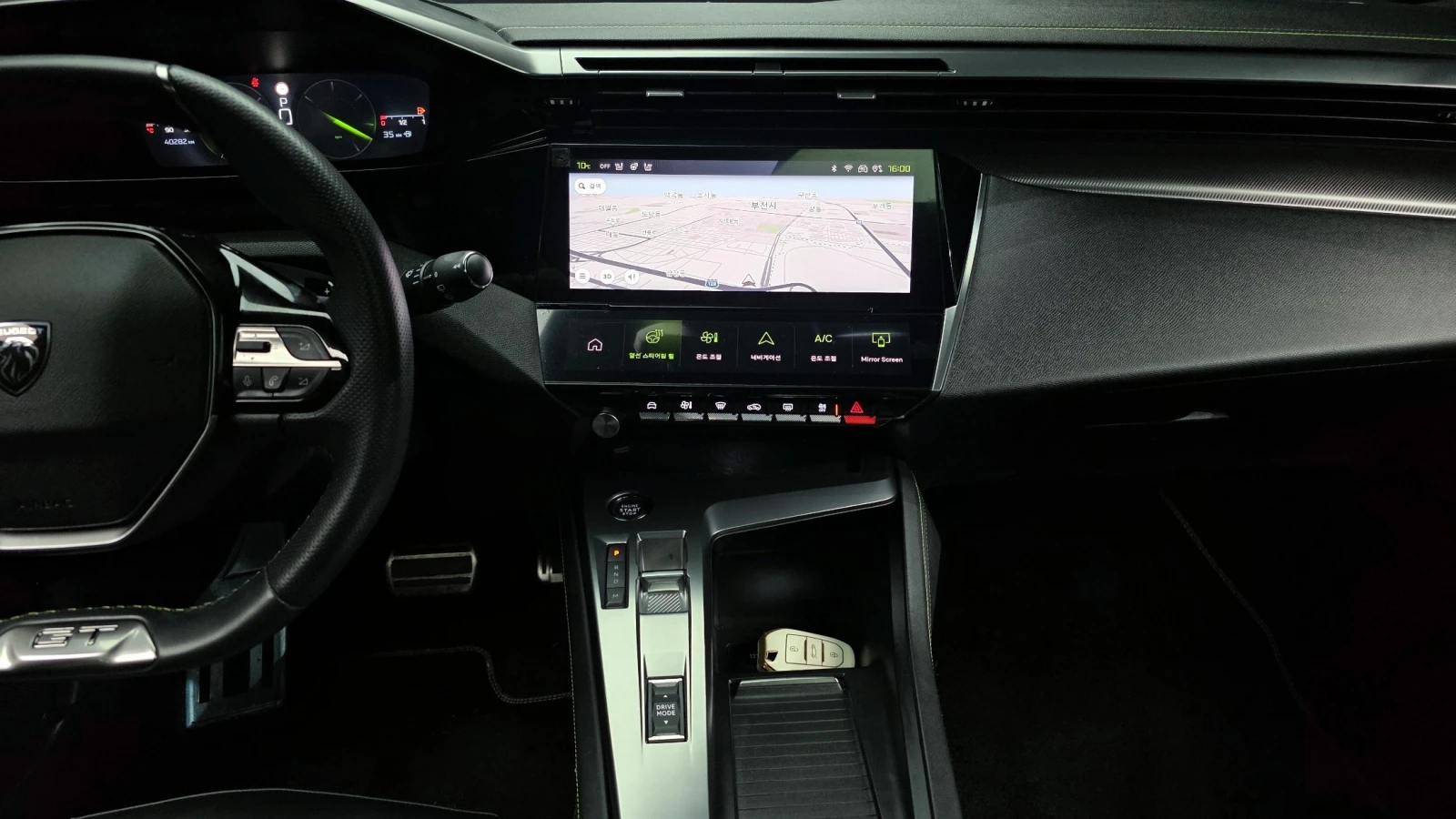 Peugeot 308 | Панорама | Кожа | Подгрев | Навигация, снимка 6 - Автомобили и джипове - 54890706