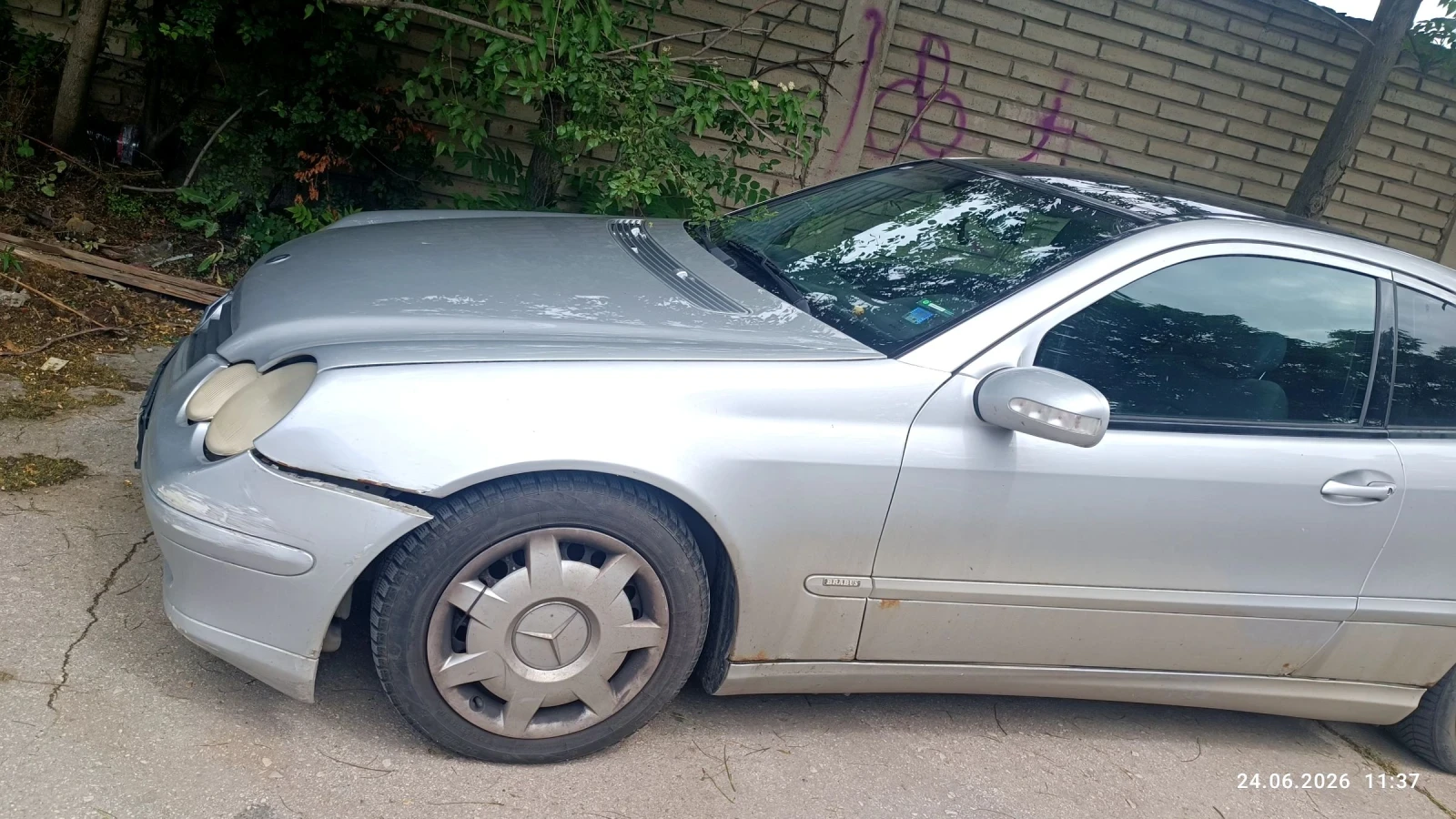 Mercedes-Benz C 180, снимка 2 - Автомобили и джипове - 55046503