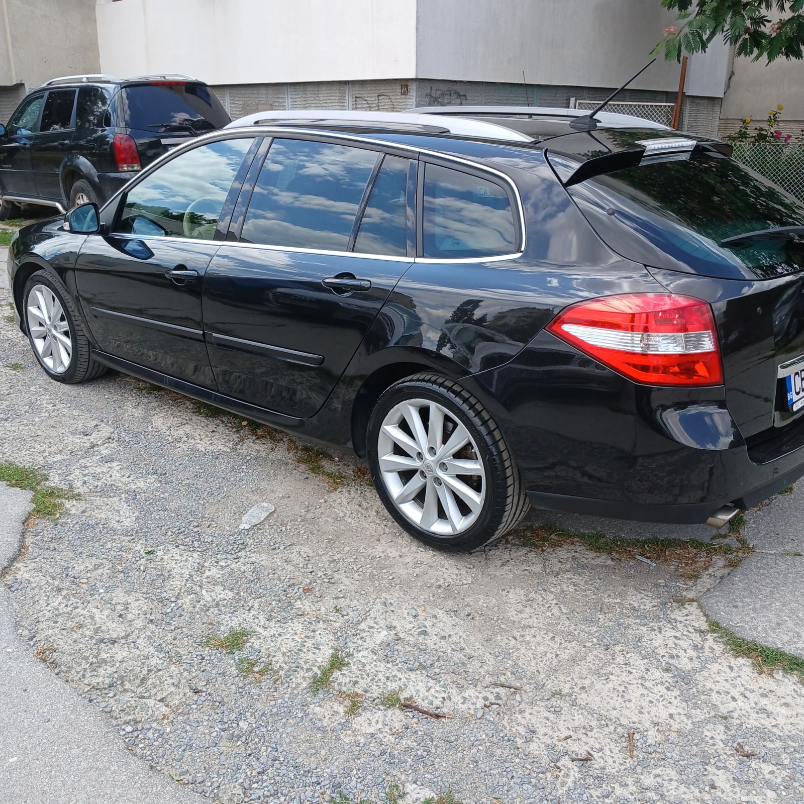 Renault Laguna АВТОМАТИК - ИНИЦИАЛЕ , снимка 6 - Автомобили и джипове - 55439791