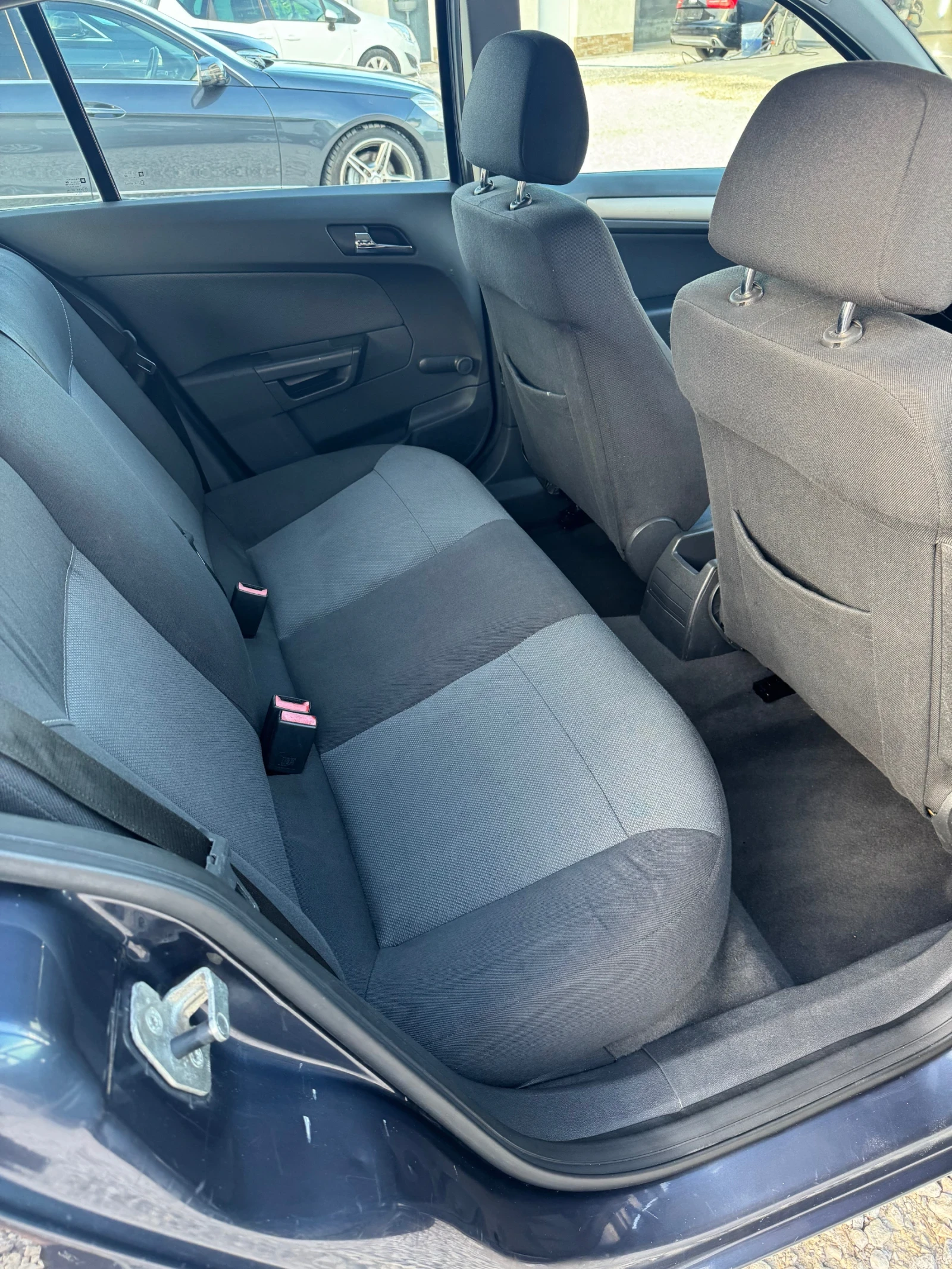 Opel Astra 1.6 16v 105ps, снимка 8 - Автомобили и джипове - 55940282
