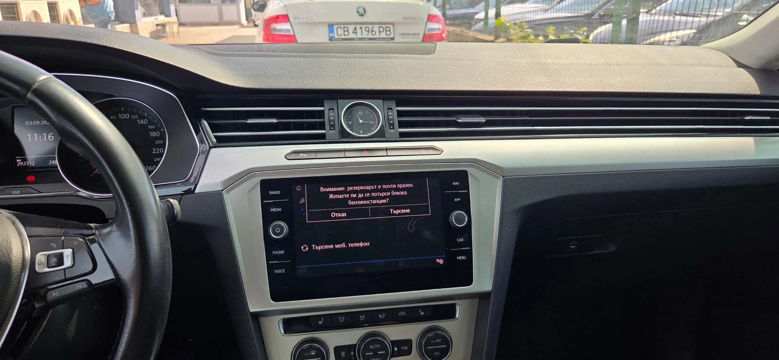 VW Passat 2.0 TDI, снимка 6 - Автомобили и джипове - 56128588