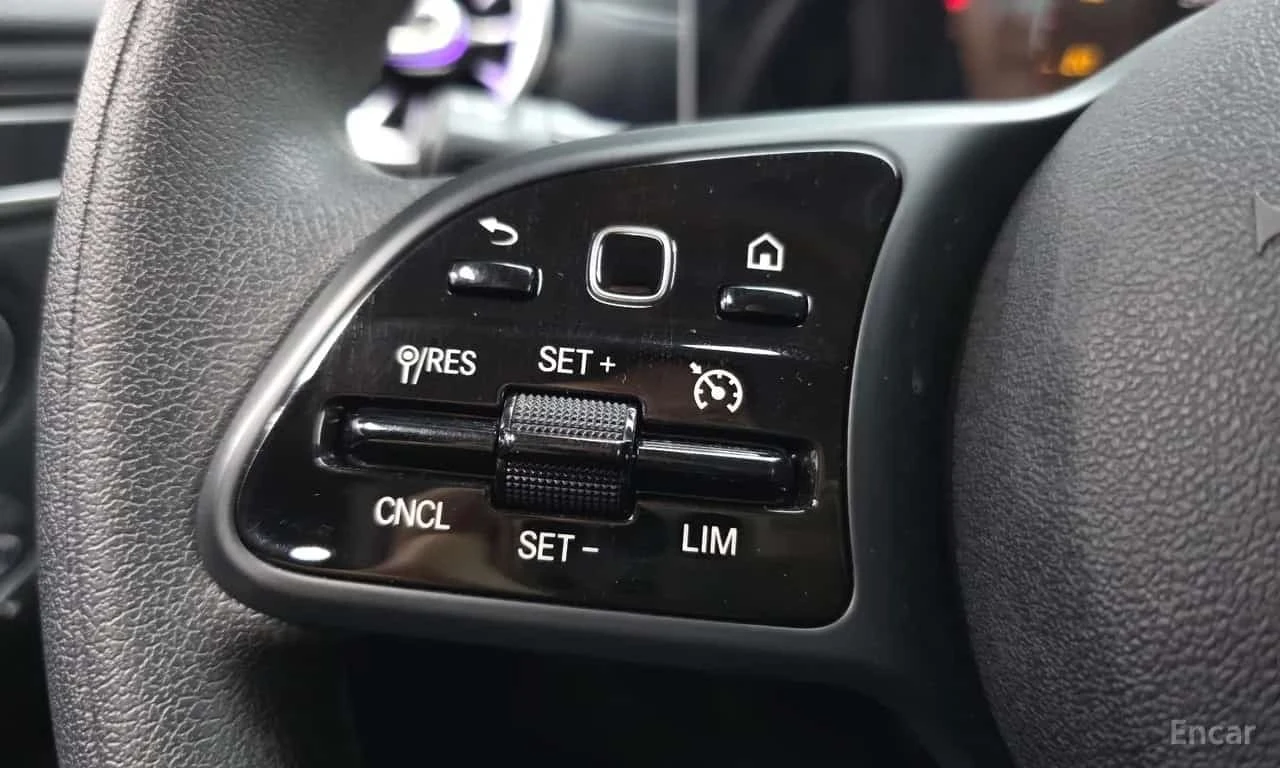 Mercedes-Benz A 220 * ПОДГРЕВ * ФИКСИРАНА ЦЕНА ДО БЪЛГАРИЯ* , снимка 17 - Автомобили и джипове - 56225826